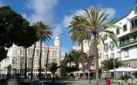 Hostal Youroom Las Palmas